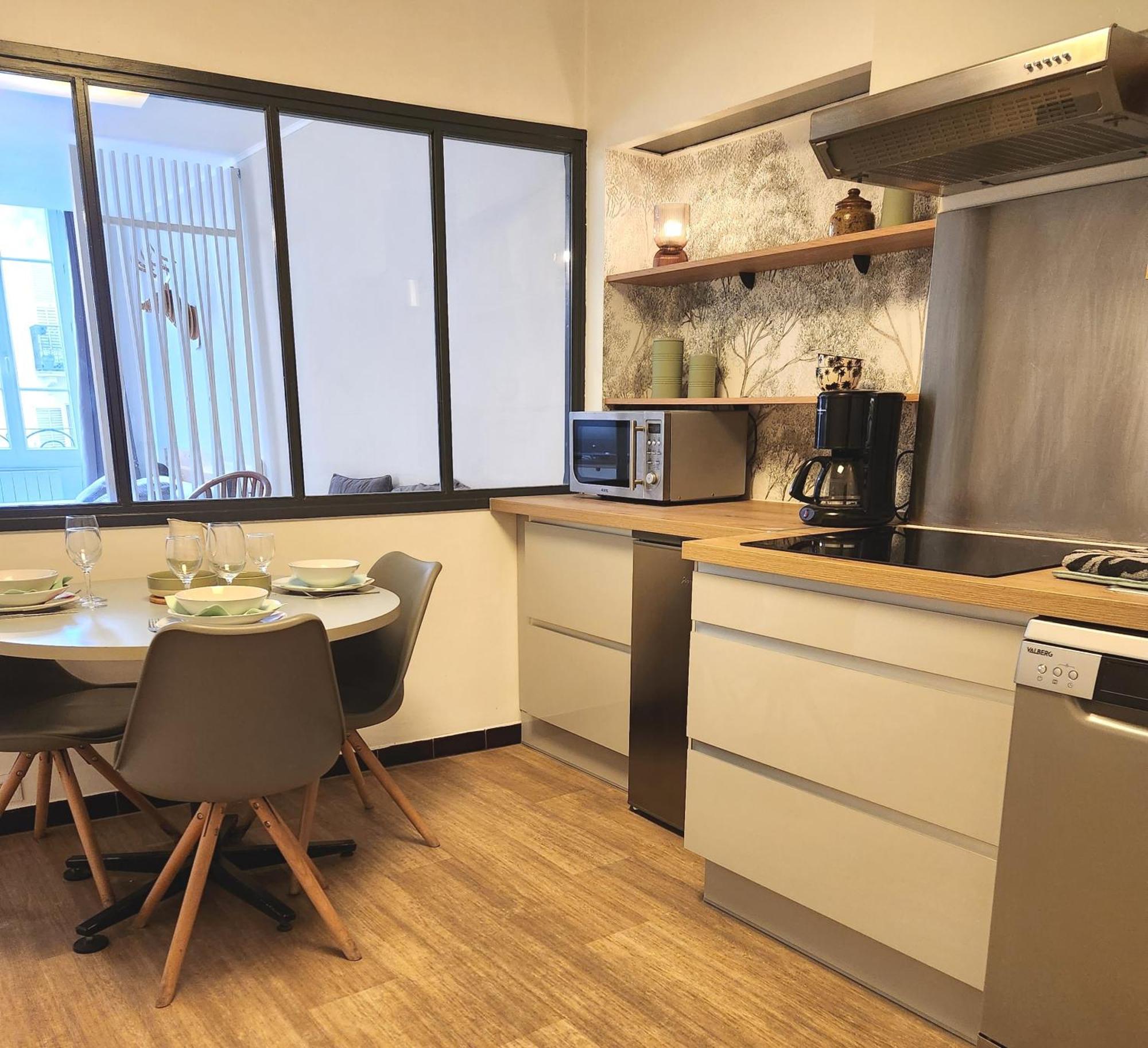 Appartements Epicurieux Hyper Centre Ville, Calme - Sejouraixlesbains Екс-ле-Бен Номер фото