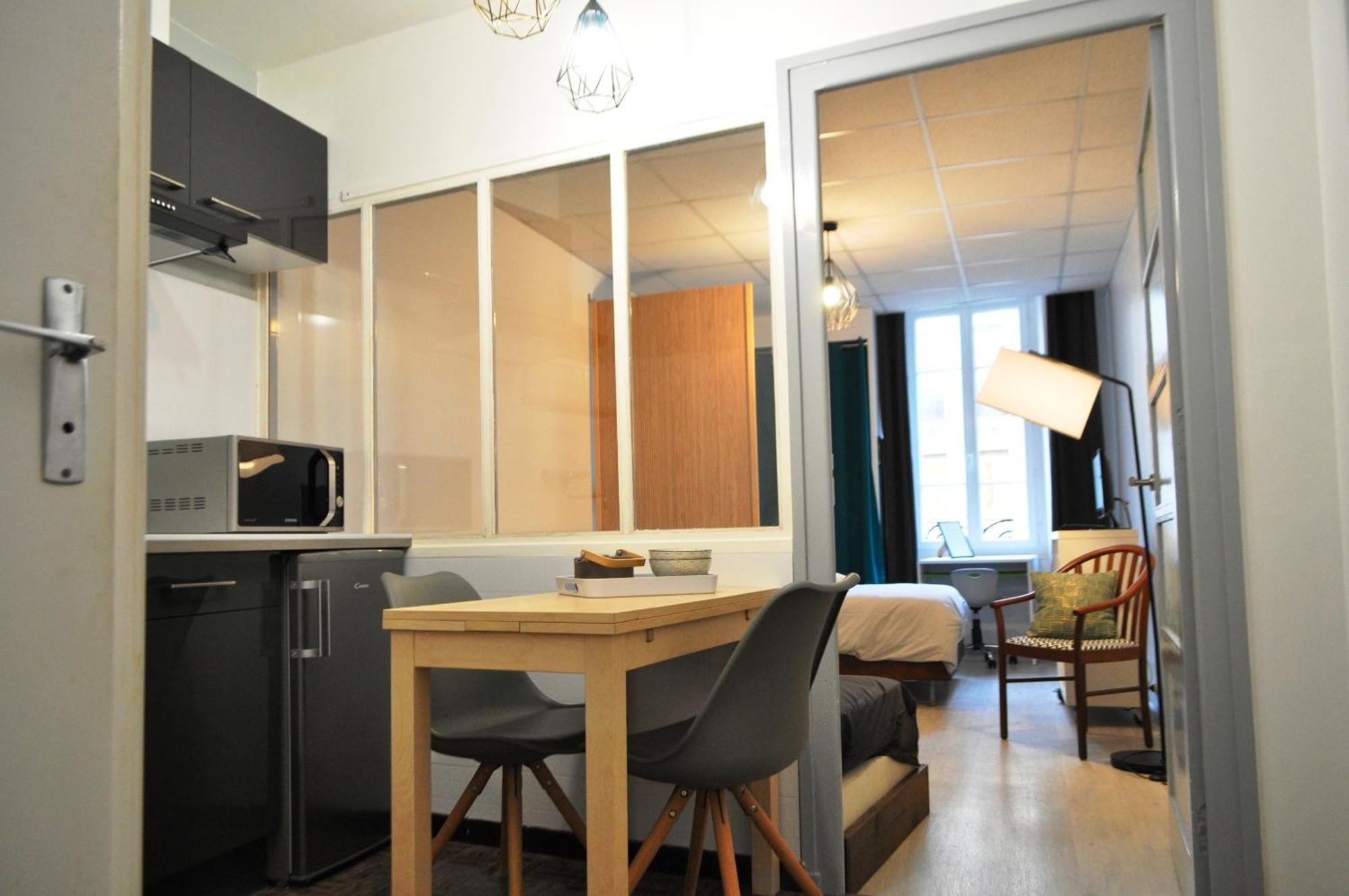 Appartements Epicurieux Hyper Centre Ville, Calme - Sejouraixlesbains Екс-ле-Бен Номер фото