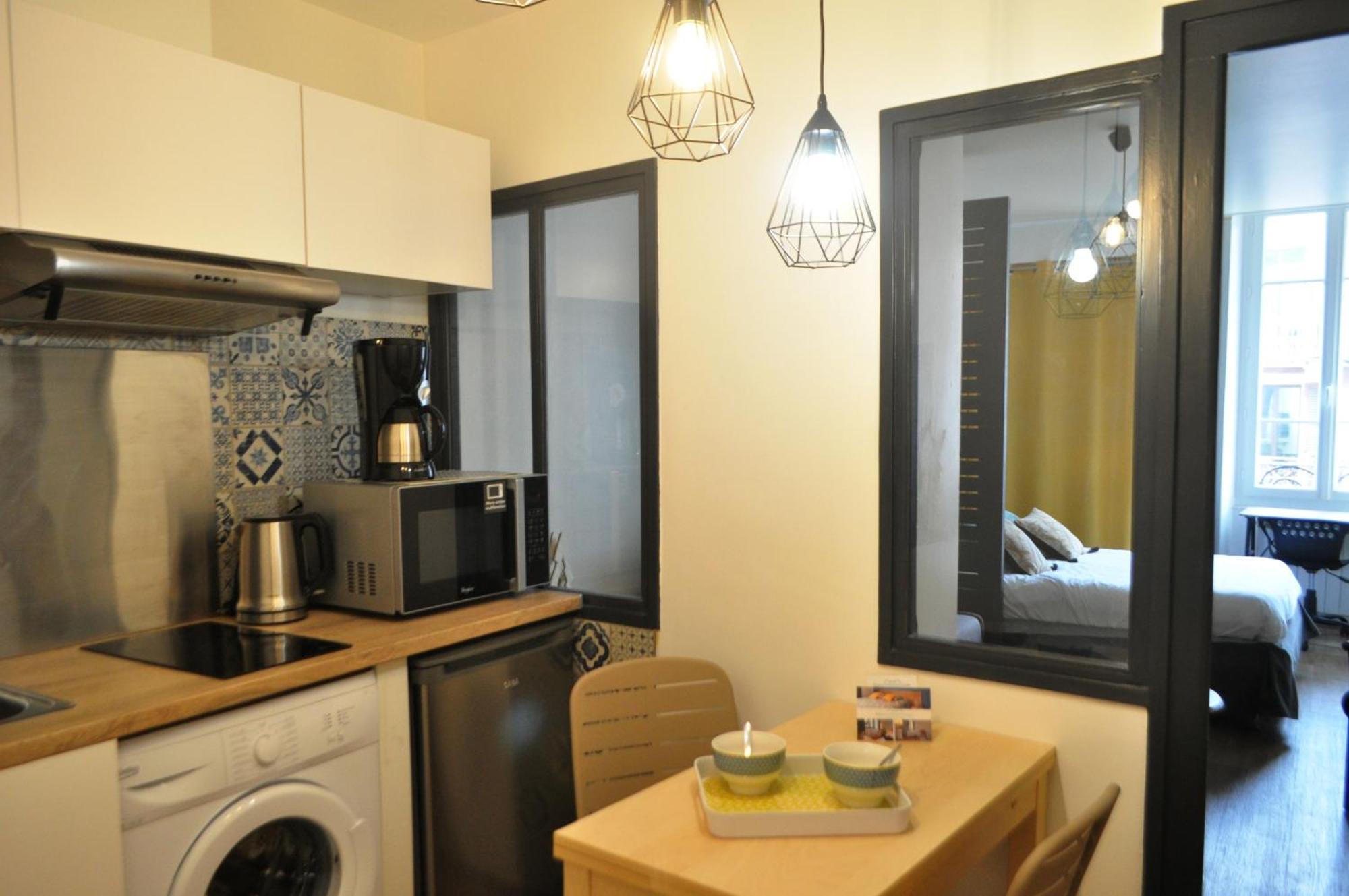 Appartements Epicurieux Hyper Centre Ville, Calme - Sejouraixlesbains Екс-ле-Бен Номер фото